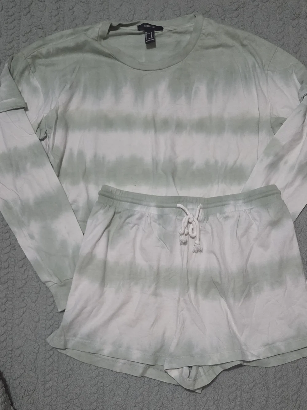 Forever 21 Kids Tie-Dye Loungewear Set - Sage Green & White